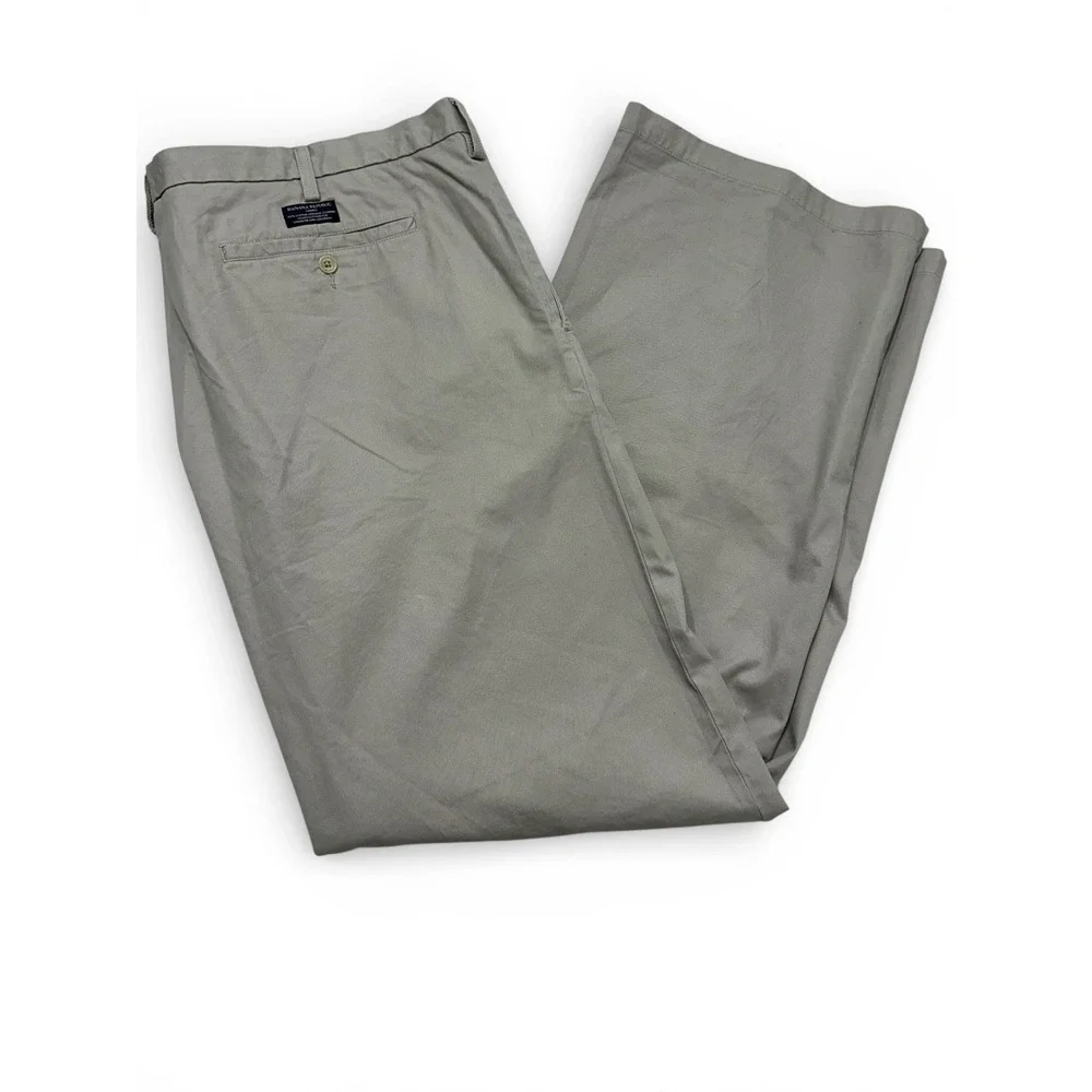 Banana Republic Dawson Chino Pants Mens Khaki 100% Cotton‎ Casual